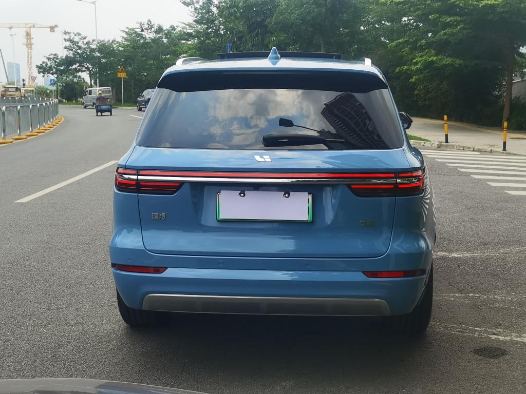 理想汽车