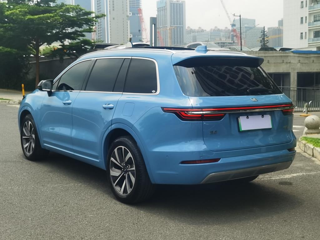 理想汽车