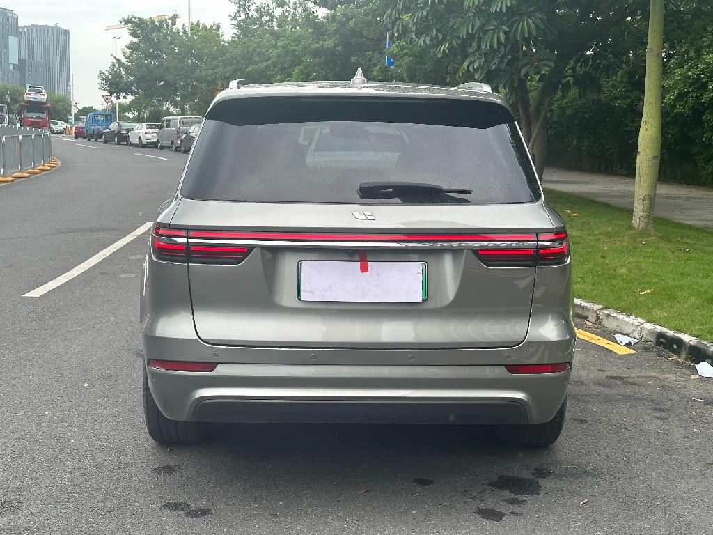 理想汽车