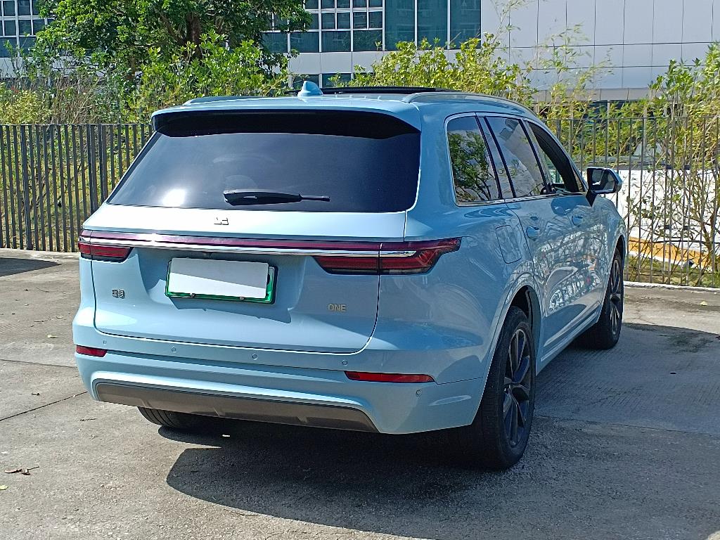 理想汽车