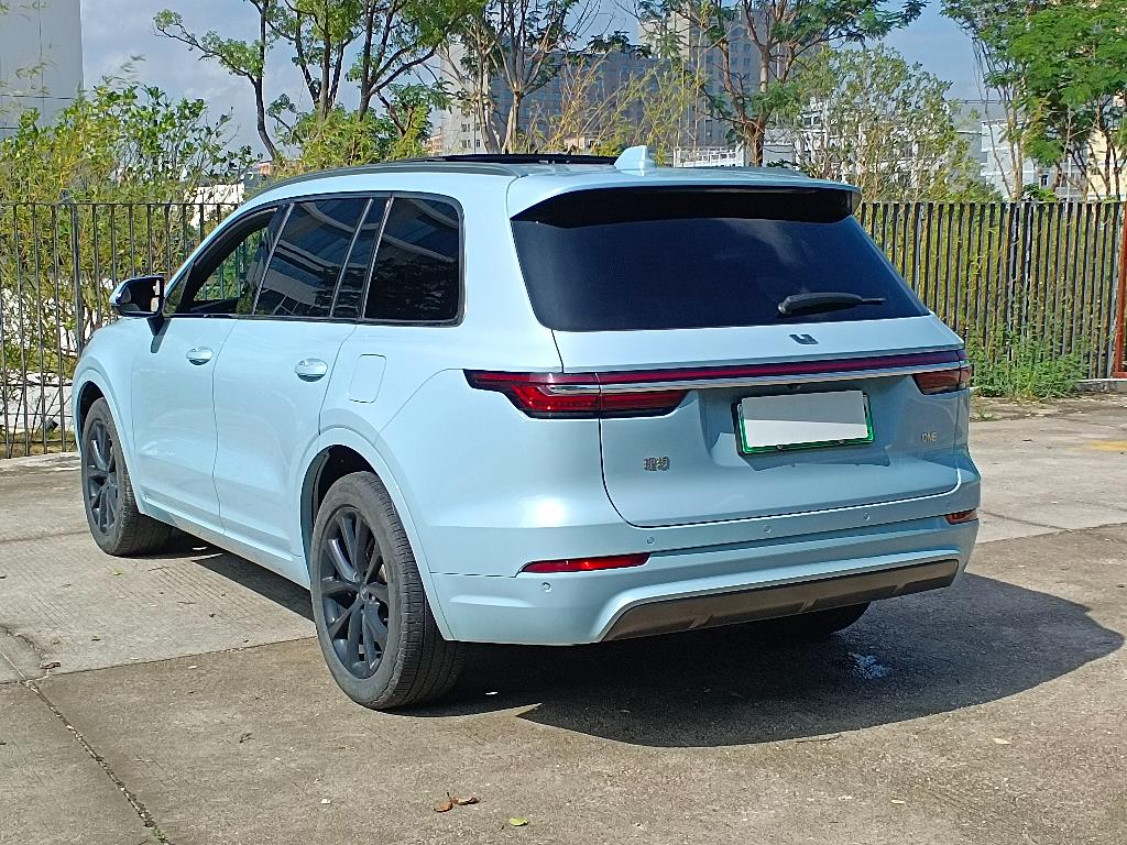 理想汽车