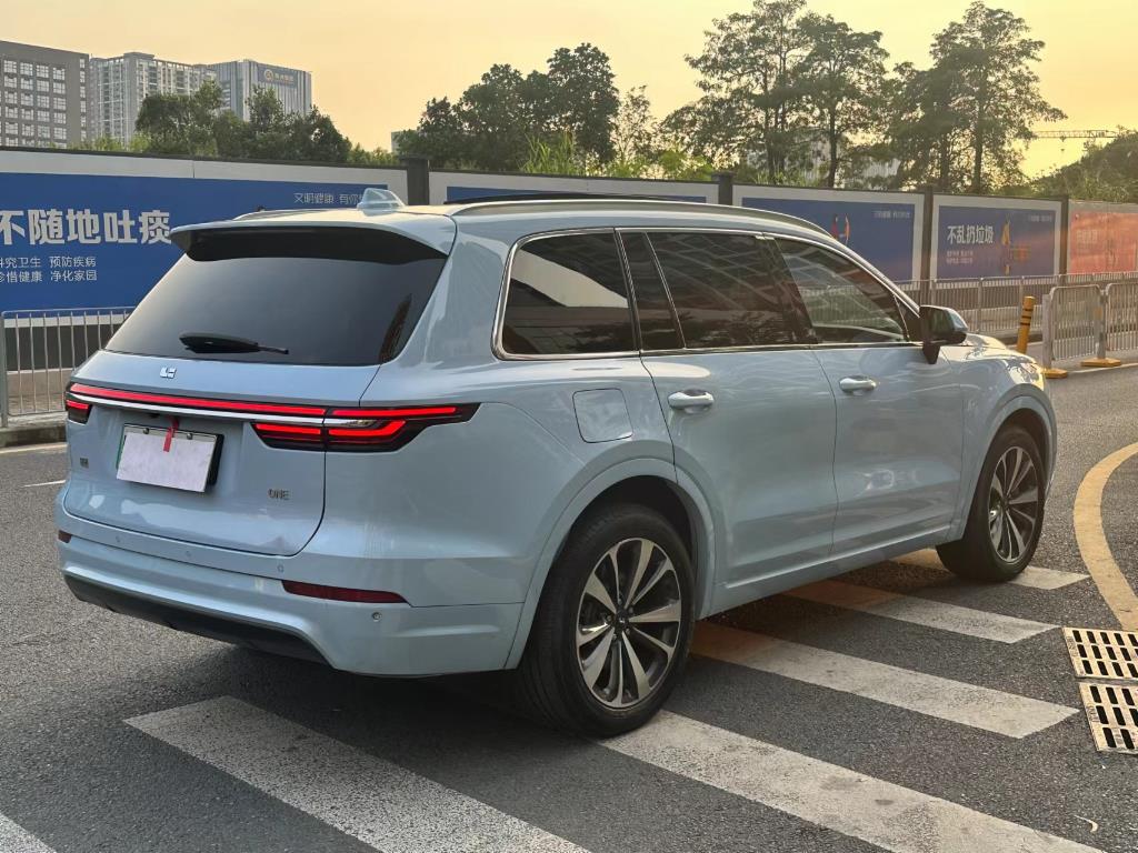 理想汽车