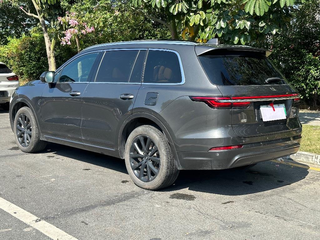 理想汽车