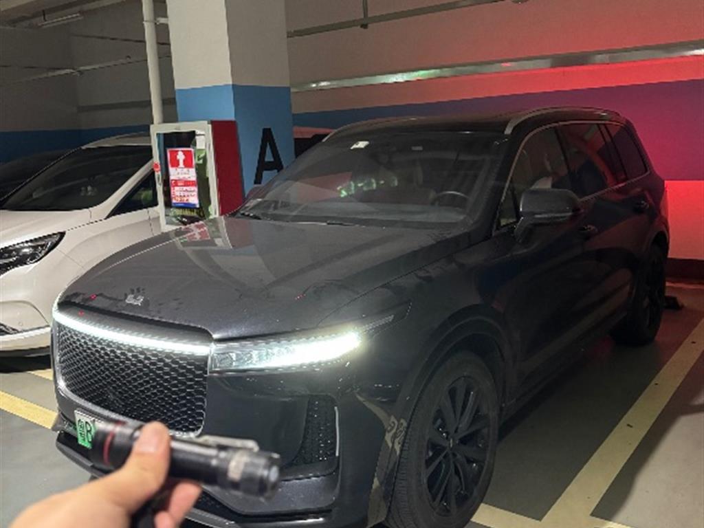 理想汽车