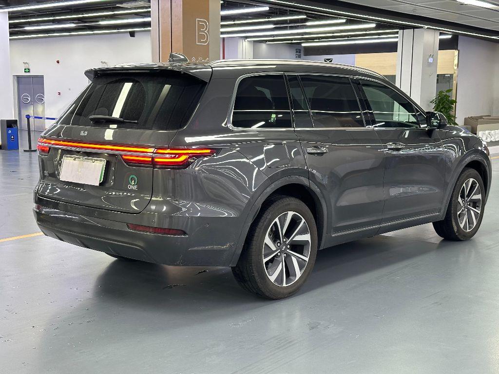 理想汽车