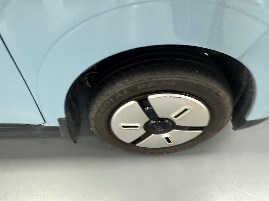 凌宝汽车