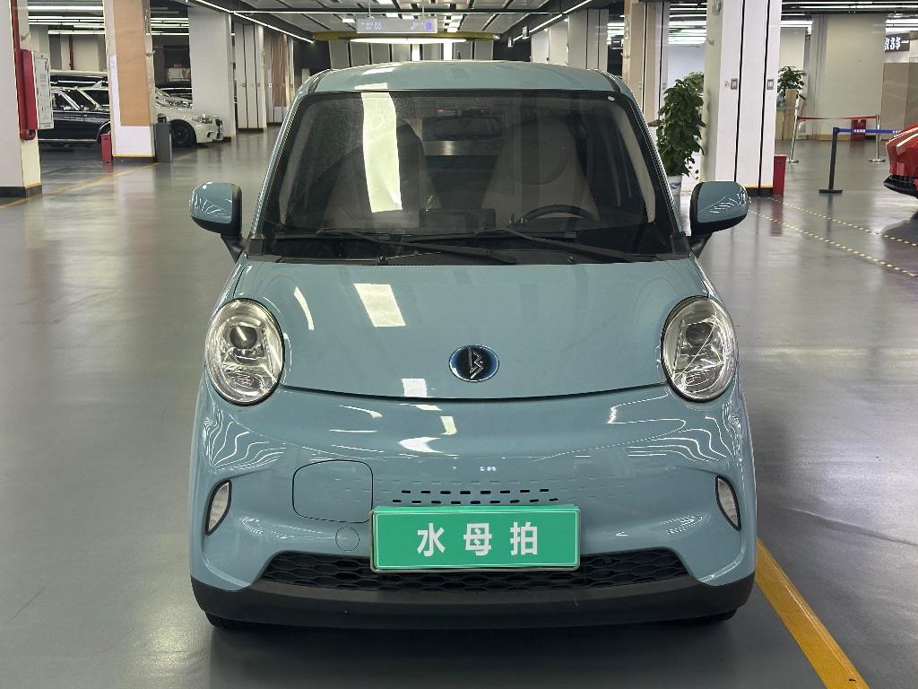凌宝汽车