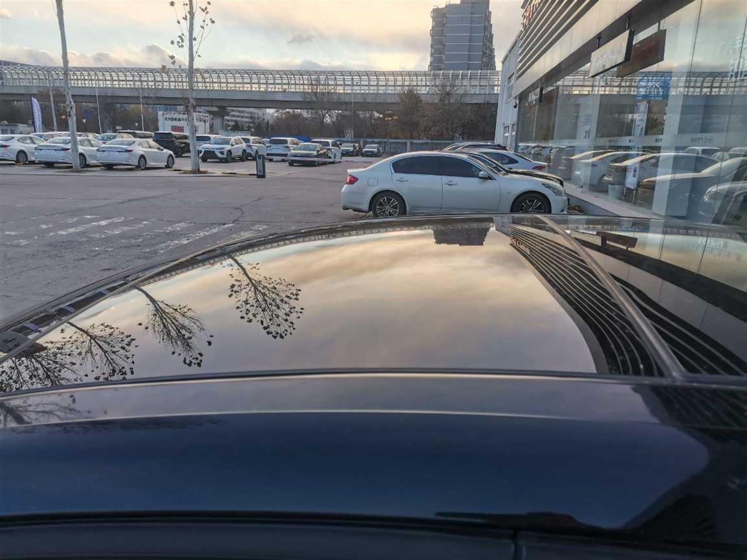 现代
