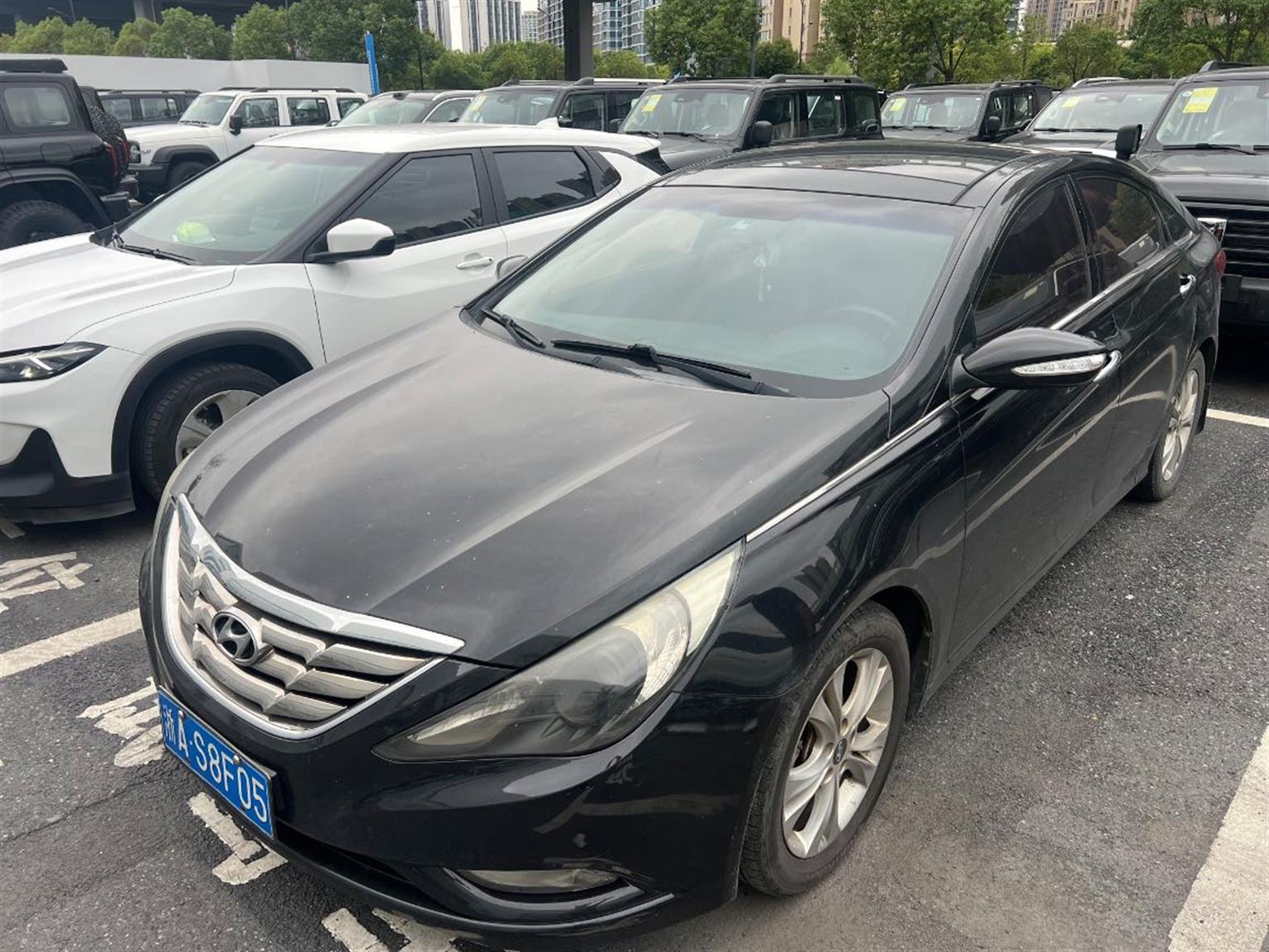 现代