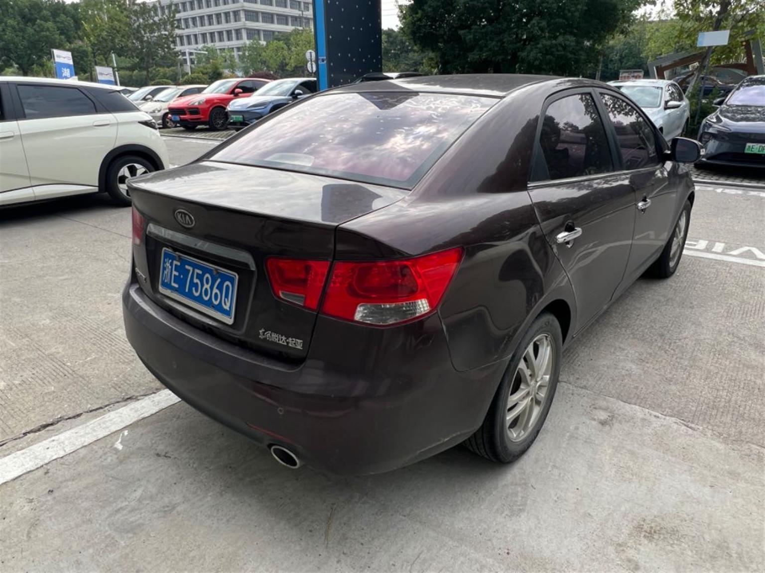 起亚