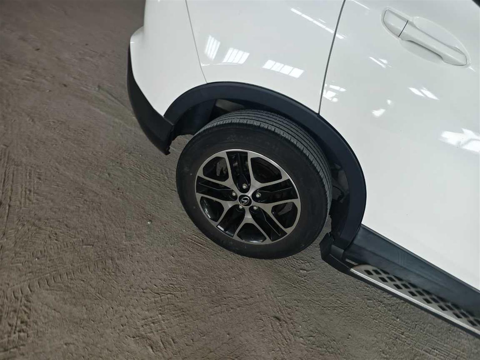 东南