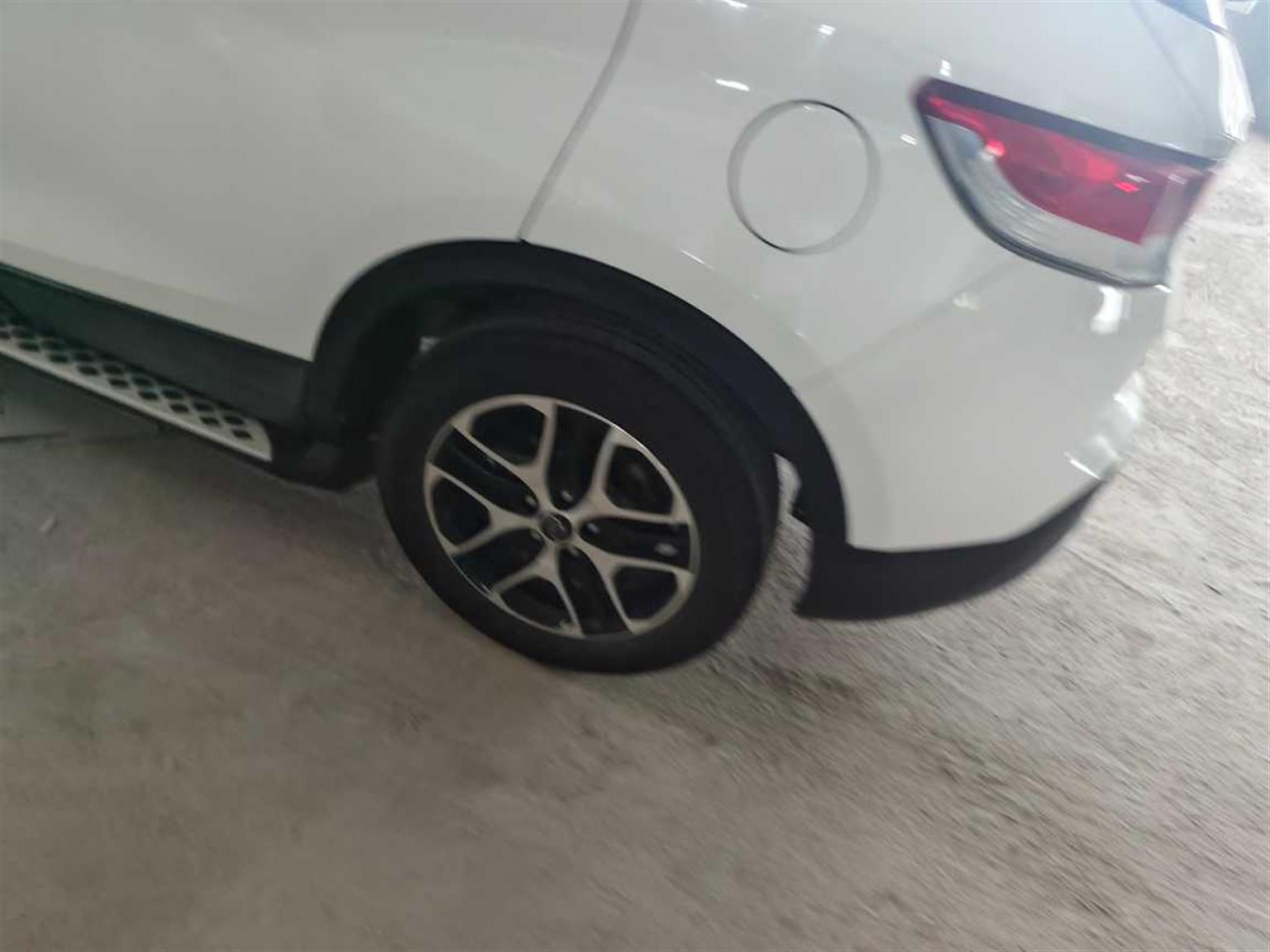 东南