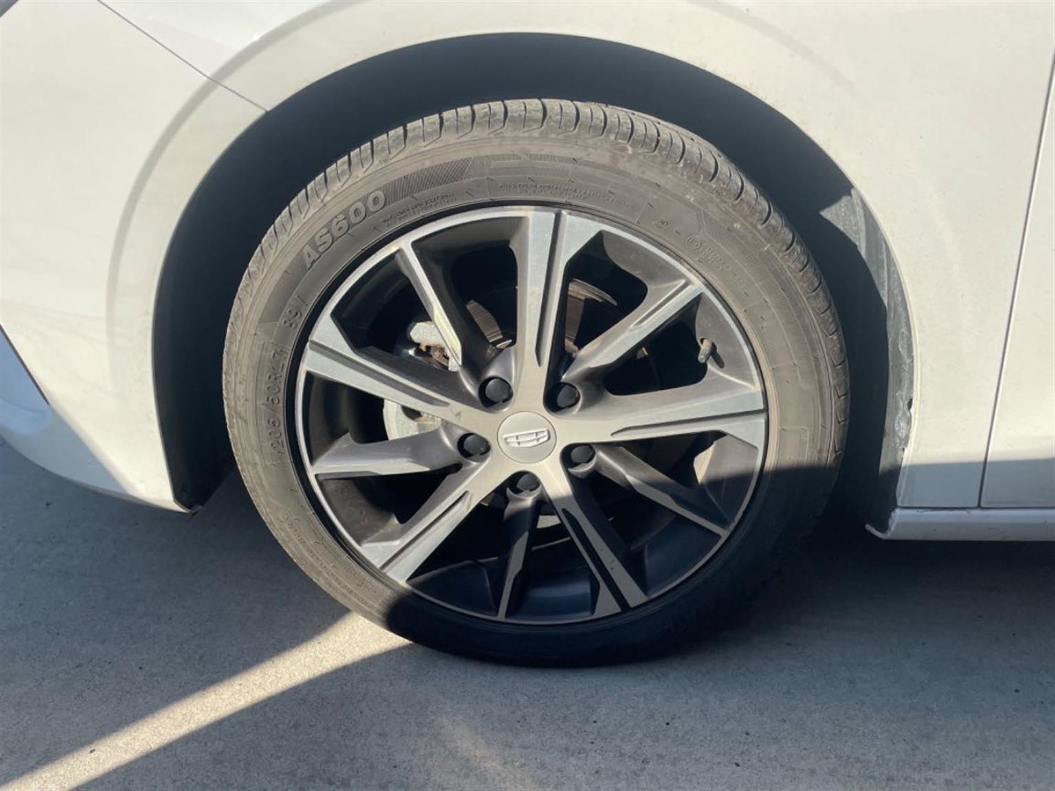 吉利汽车